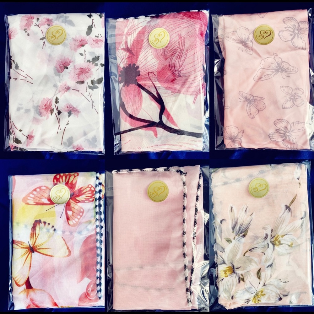 ❤️ Package 6 of mask scarves ❤️